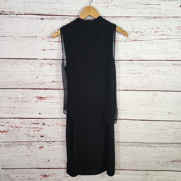 Robert Rodriguez V Neck Draped Layerd Dress - Picture 6 of 8